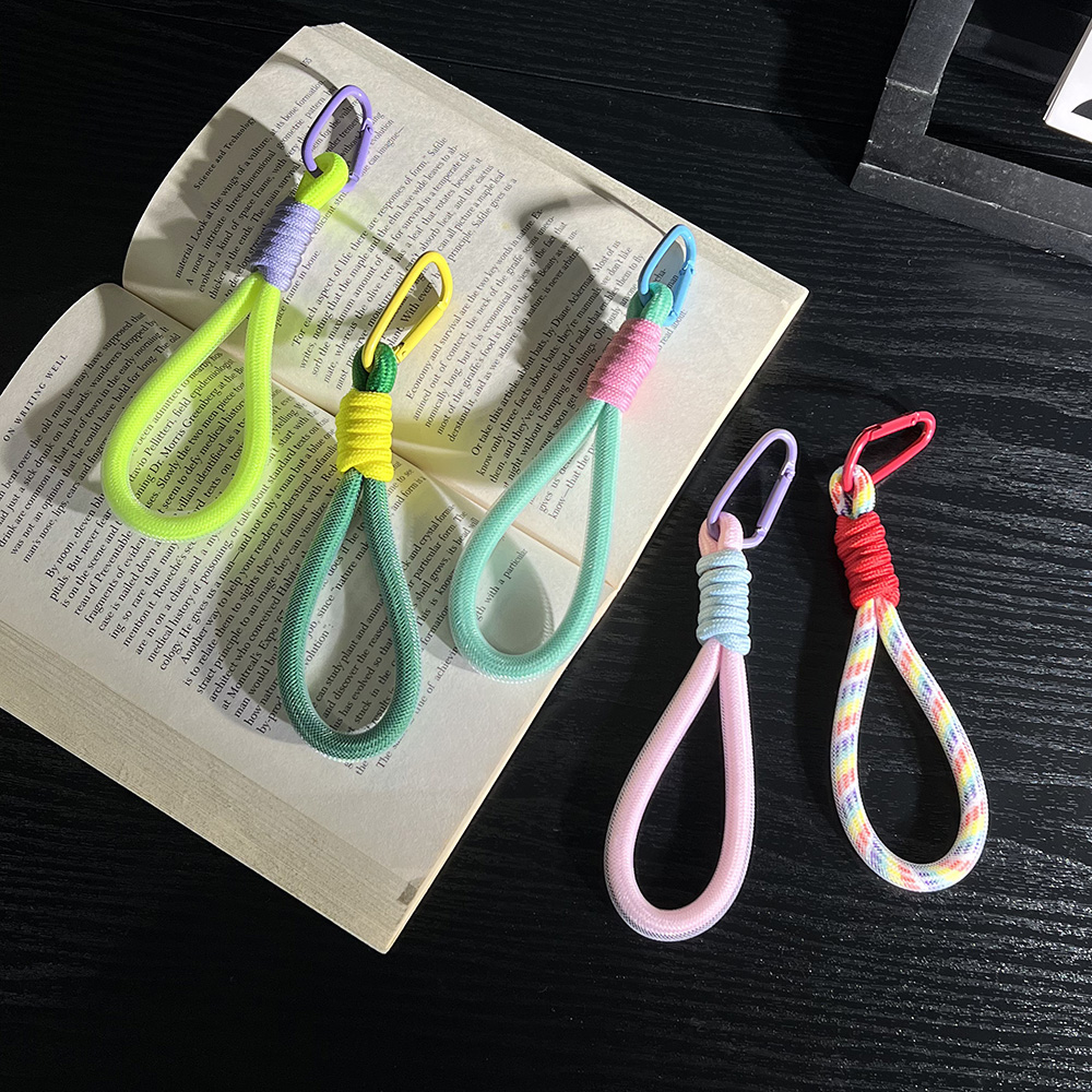 Maille Landyard pendentif Fluo - Phone Accessories And Gadgets avis et prix