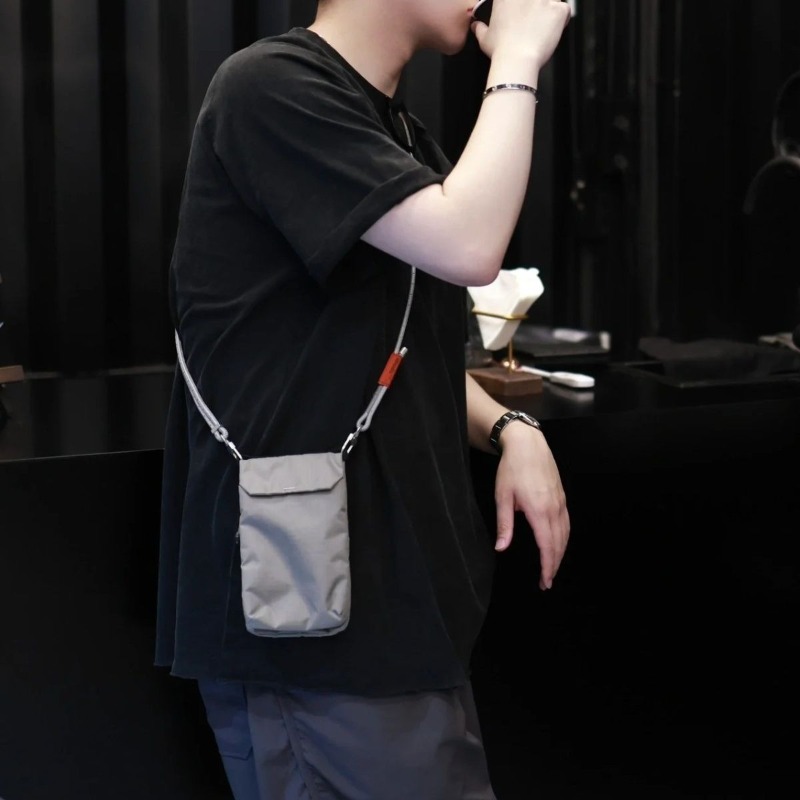 Sac de téléphone à bandoulière - Phone Accessories Men avis et prix